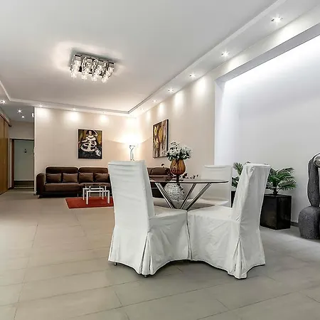 Villa Del Duque 52abi2 *