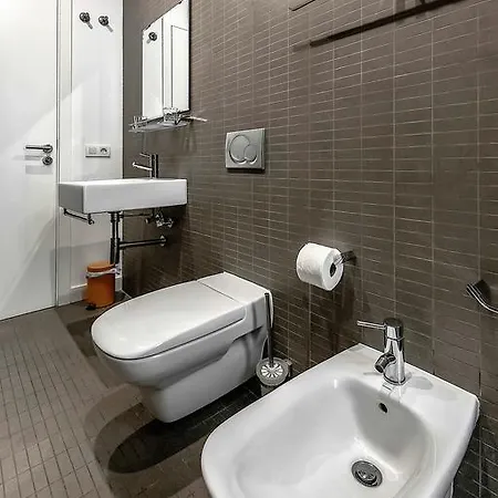 Villa Del Duque 52abi2 *